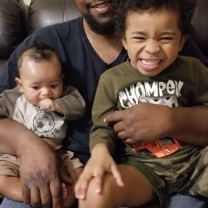 Meet your Posher, Nania